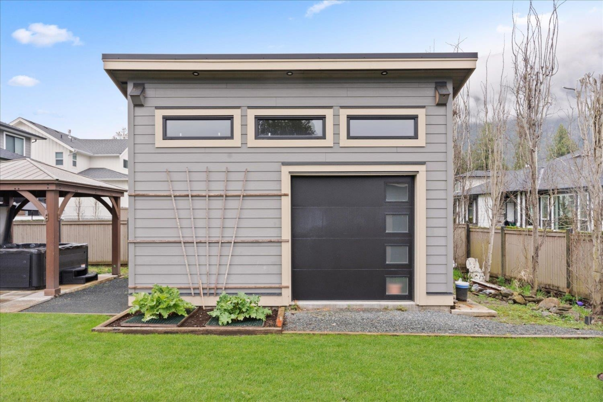 Fitness Center Photo Near 52688 Stonewood Place, Rosedale, BC