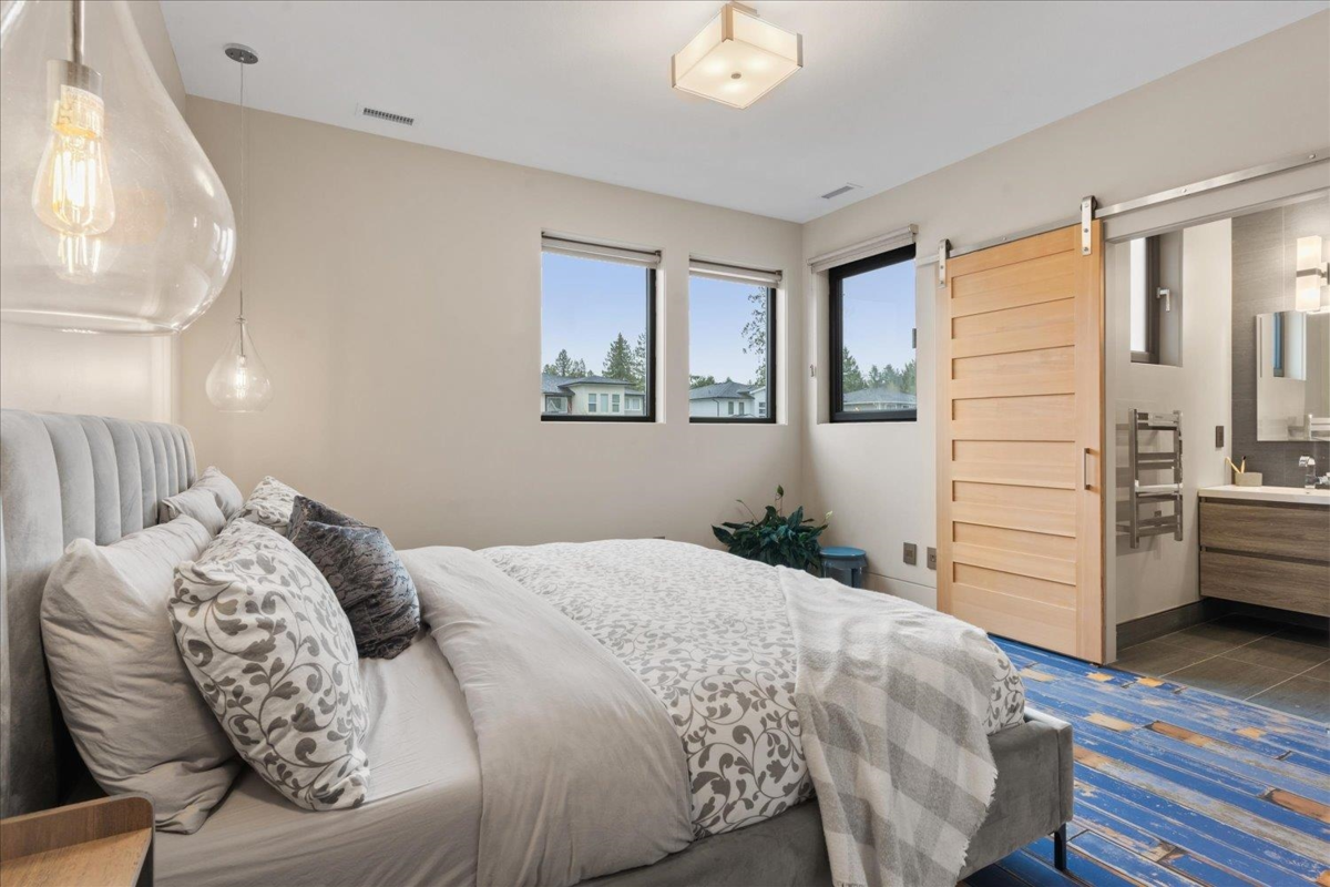 Hot Tub / Spa Photo of 52688 Stonewood Place, Rosedale, BC