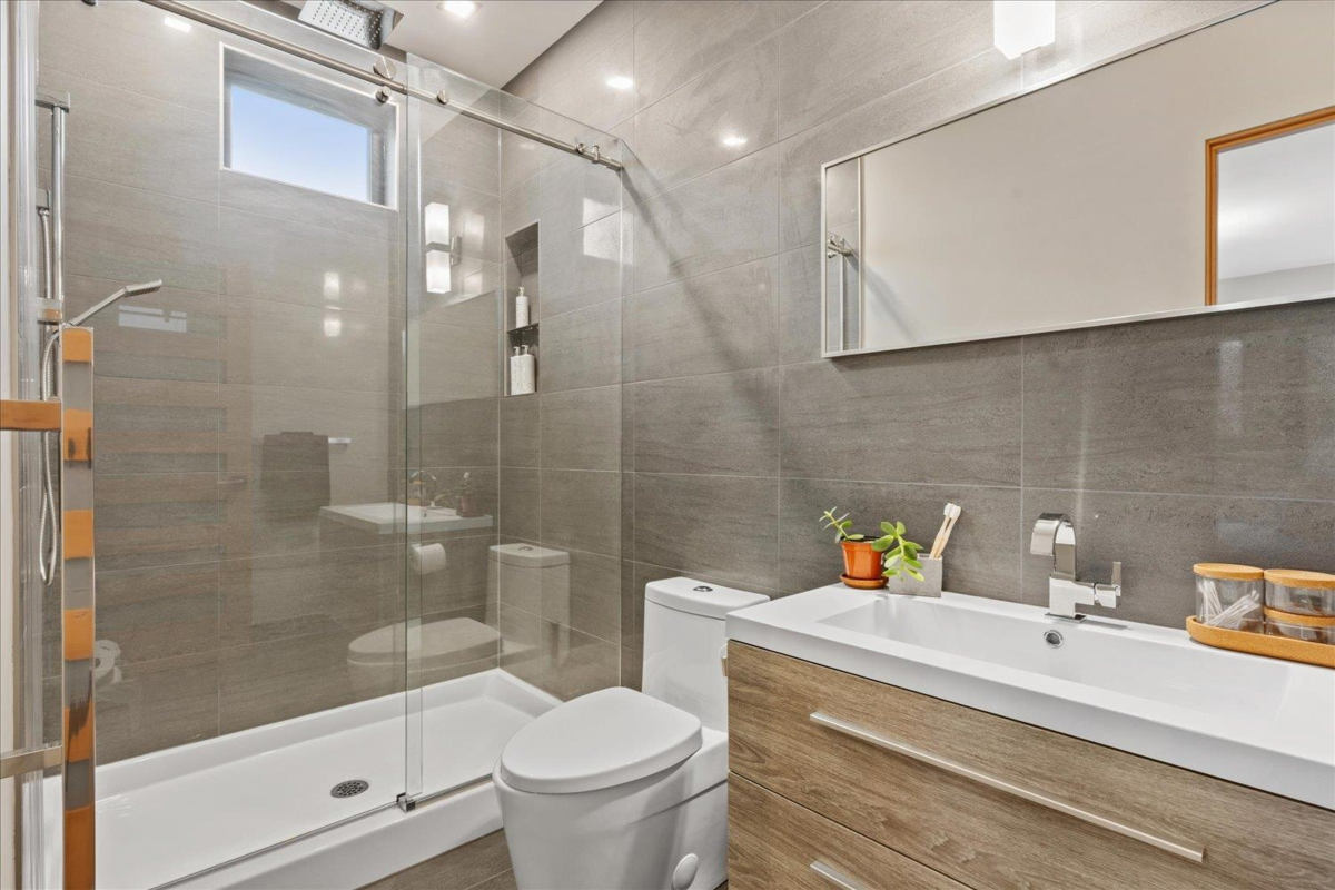 Outdoor Kitchen Photo of 52688 Stonewood Place, Rosedale, BC