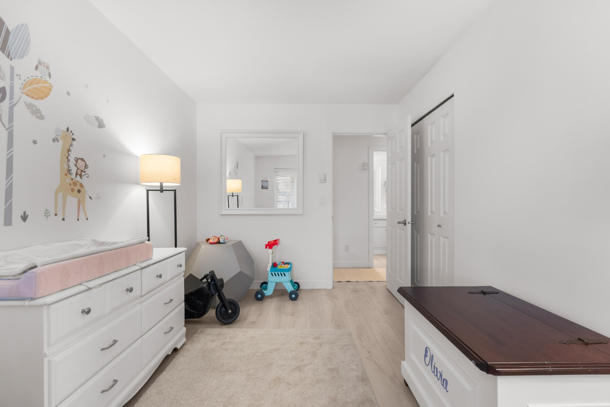 Guest Bathroom Photo of 322 98 Laval Street, Coquitlam, BC