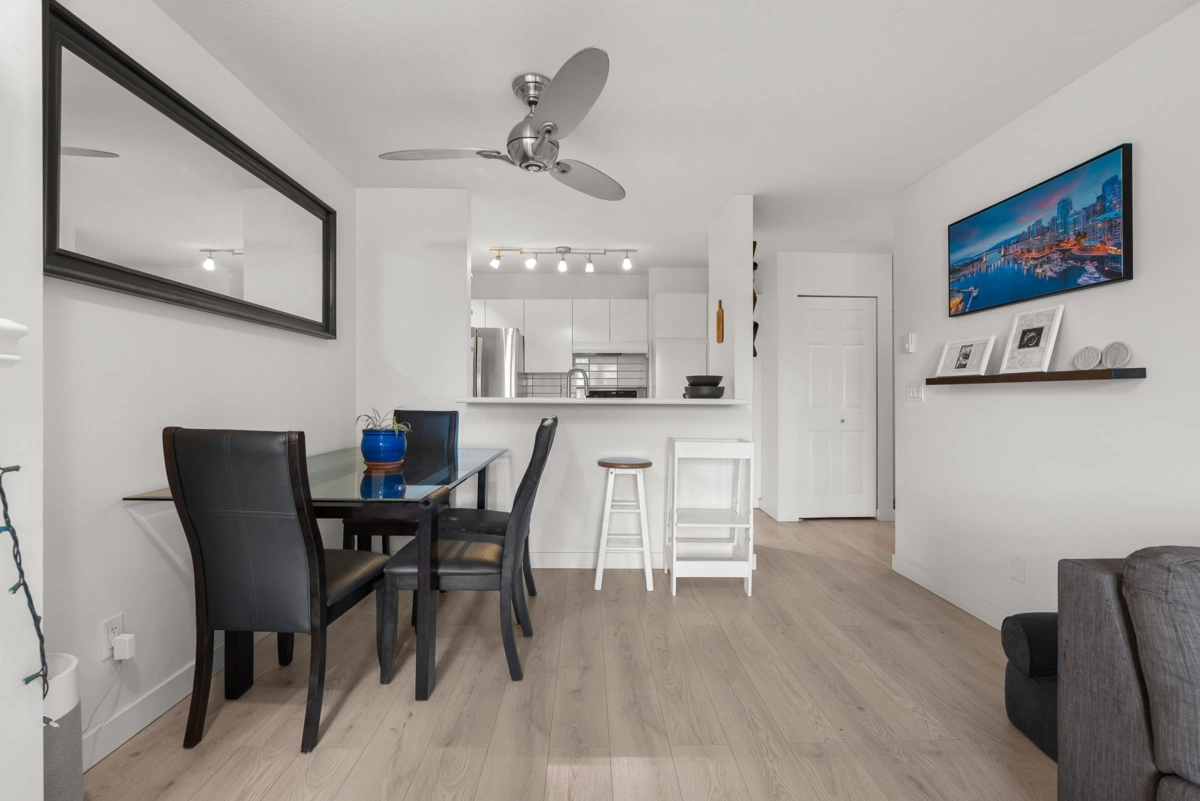 Walk-In Closet Photo of 322 98 Laval Street, Coquitlam, BC