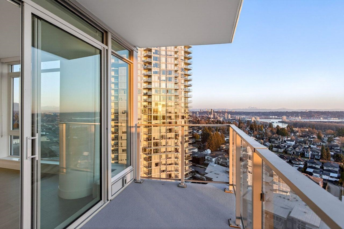 Bedroom 4 Photo of 1506 7683 Park Crescent, Burnaby, BC