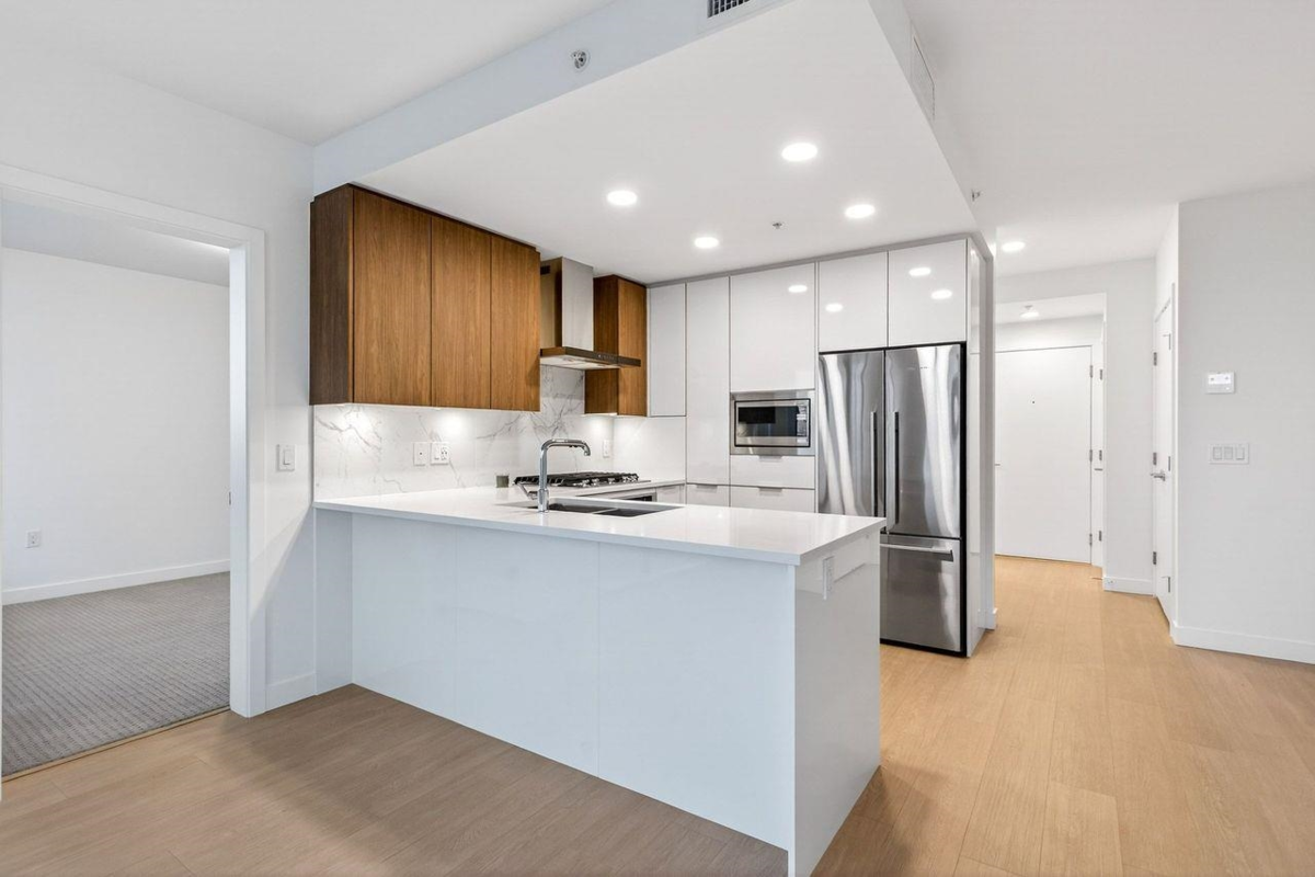 Powder Room Photo of 1506 7683 Park Crescent, Burnaby, BC