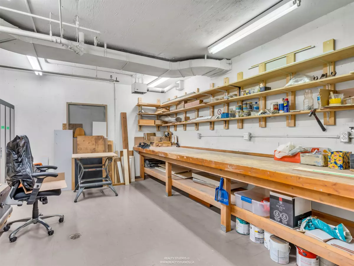 Aerial View of 413 2059 Chesterfield Avenue, North Vancouver, BC