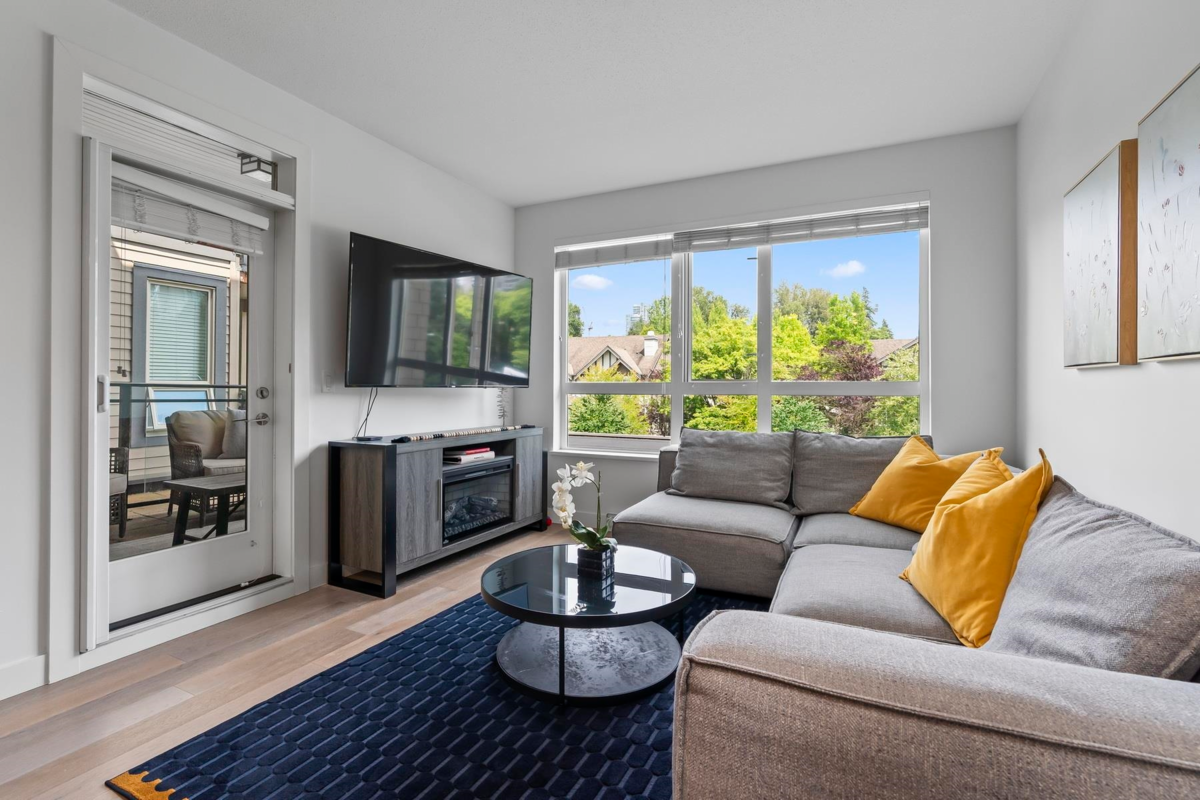 Living Room Photo of 416 3399 Noel Drive, Burnaby, BC