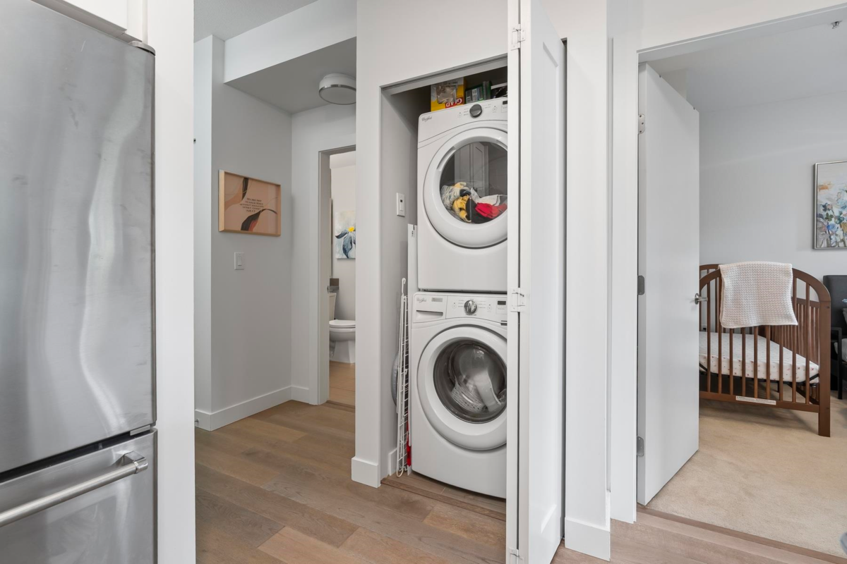 Office / Den Photo of 416 3399 Noel Drive, Burnaby, BC