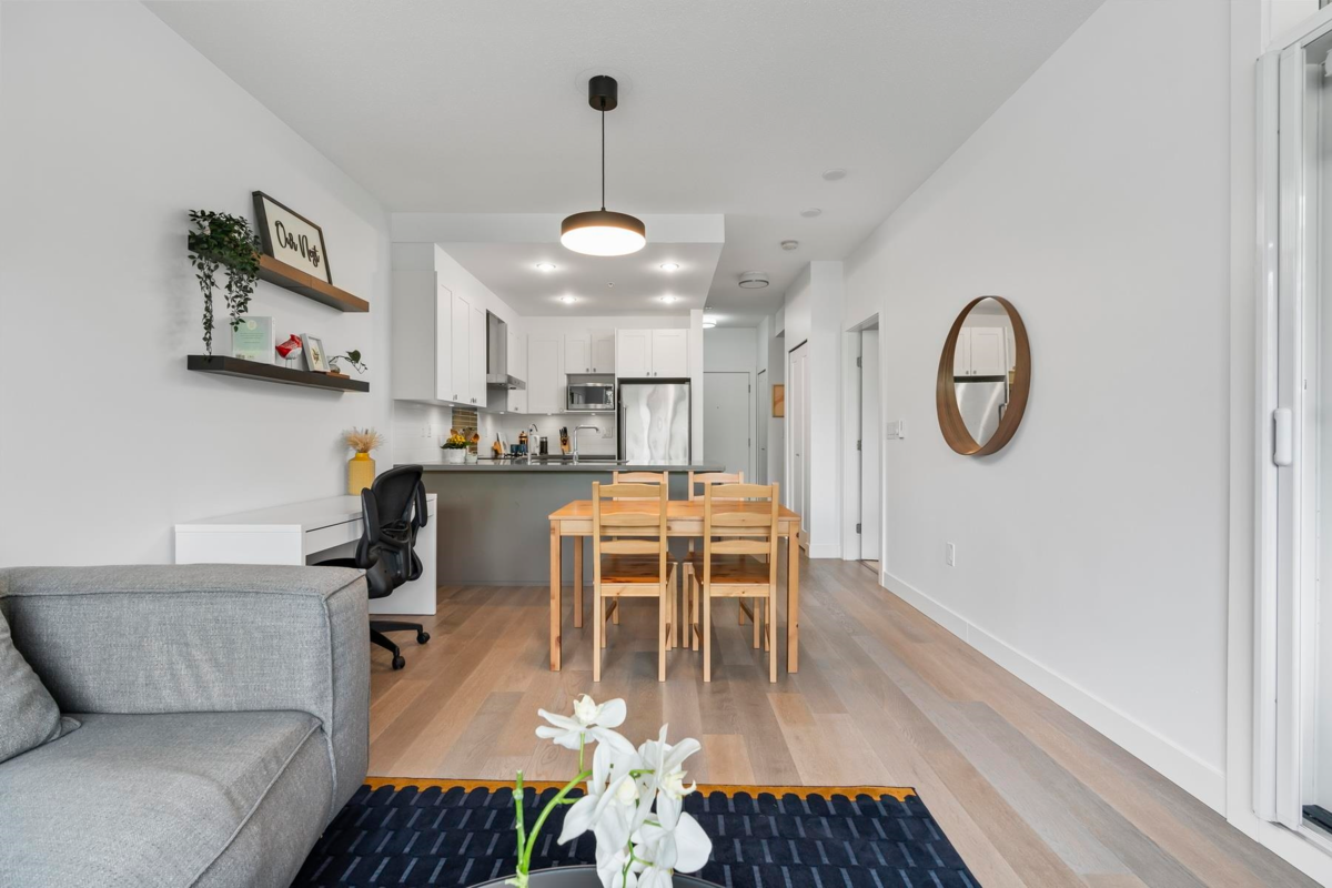 Pantry Photo of 416 3399 Noel Drive, Burnaby, BC