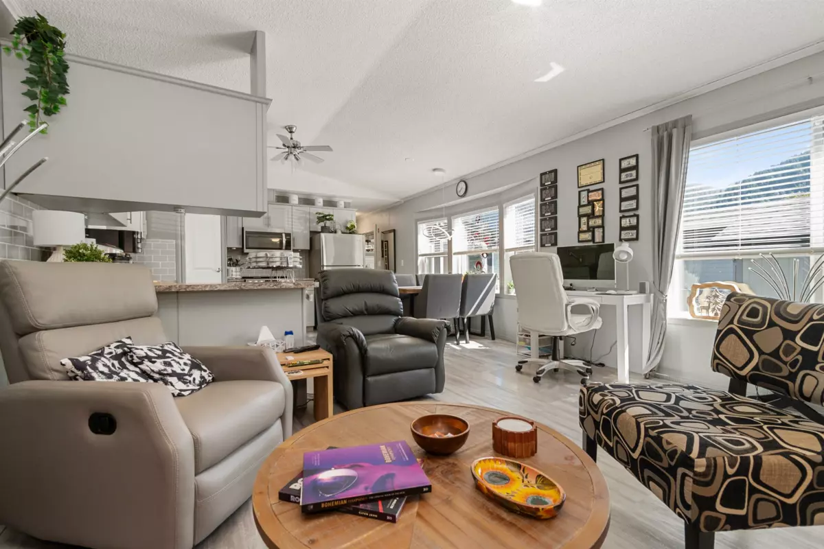 Basement Recreation Room Photo of 21 59060 Lougheed Highway, Agassiz, BC