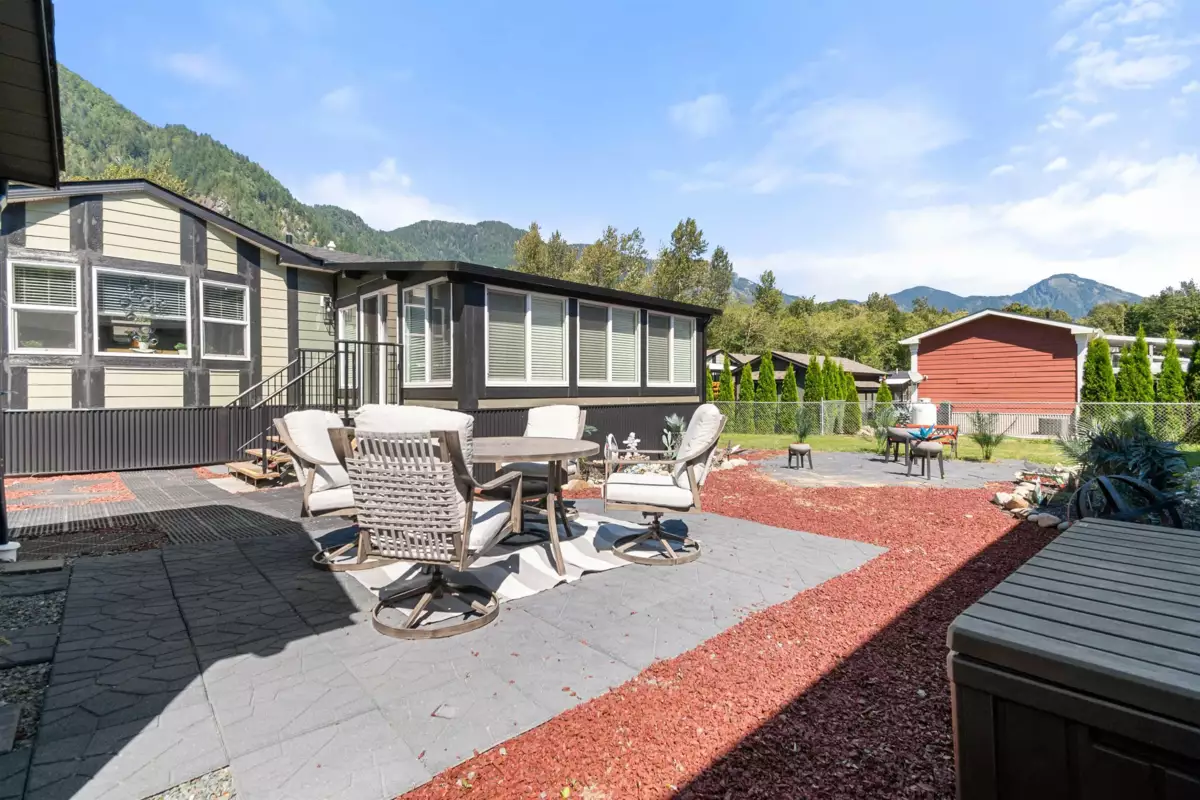 Exterior Rear Photo of 21 59060 Lougheed Highway, Agassiz, BC