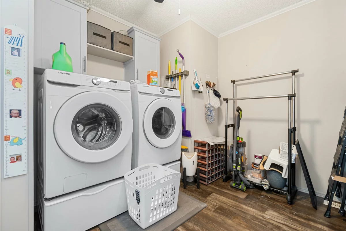 Loft / Bonus Room Photo of 21 59060 Lougheed Highway, Agassiz, BC