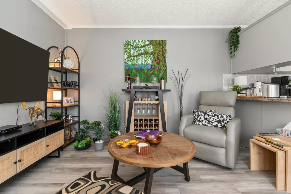 Mudroom Photo of 21 59060 Lougheed Highway, Agassiz, BC