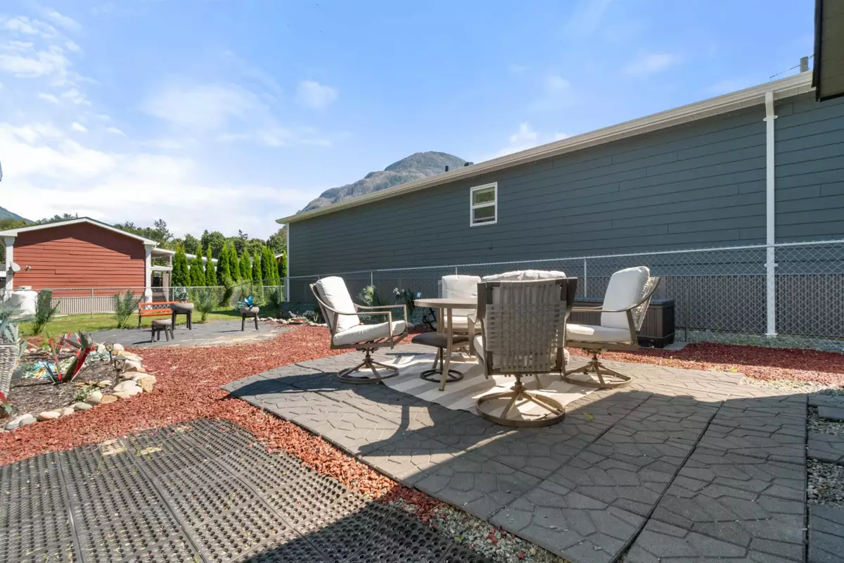 Outdoor Patio Photo of 21 59060 Lougheed Highway, Agassiz, BC