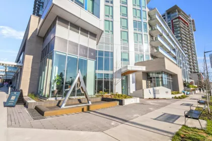 2306 1500 Fern Street, North Vancouver, BC