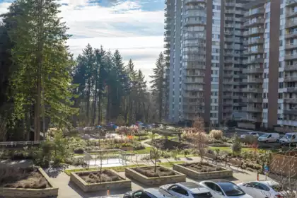315 2012 Fullerton Avenue, North Vancouver, BC