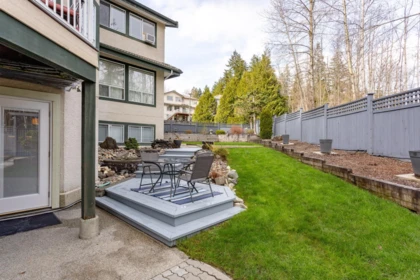 Garden / Landscaping Photo of 3090 Tanager Court, Coquitlam, BC