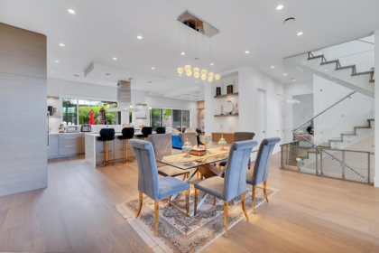 440 W Queens Road, North Vancouver, BC