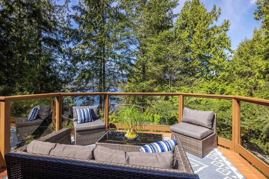 Exterior Front Photo of 5864 Skookumchuk Road, Sechelt, BC