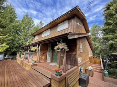 Kitchen Photo of 5864 Skookumchuk Road, Sechelt, BC