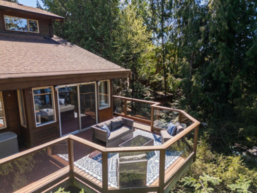 5864 Skookumchuk Road, Sechelt, BC, Sechelt — Single Family Residence for sale