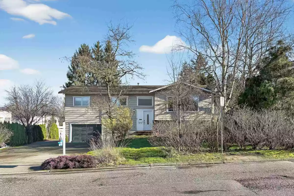 Exterior Rear Photo of 3190 Babich Street, Abbotsford, BC