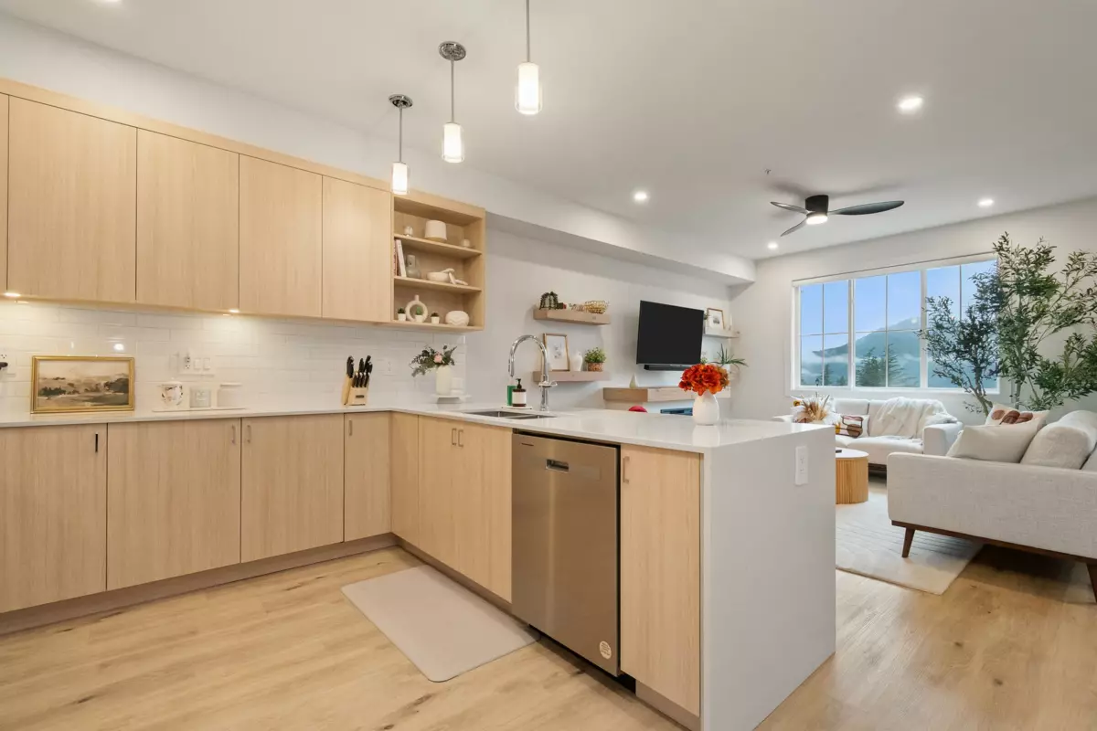 Bedroom 4 Photo of 38 1928 Woodside Boulevard, Agassiz, BC