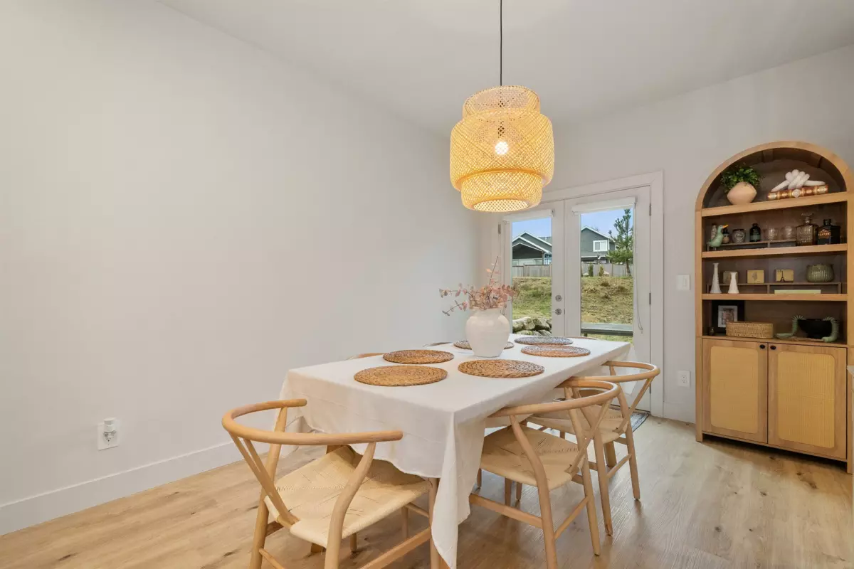 Loft / Bonus Room Photo of 38 1928 Woodside Boulevard, Agassiz, BC