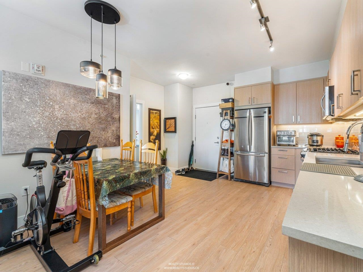 Family Room Photo of PH-08 1306 Fifth Avenue, New Westminster, BC