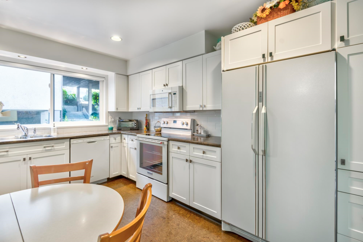Basement Recreation Room Photo of 2266 Alder Street, Vancouver, BC