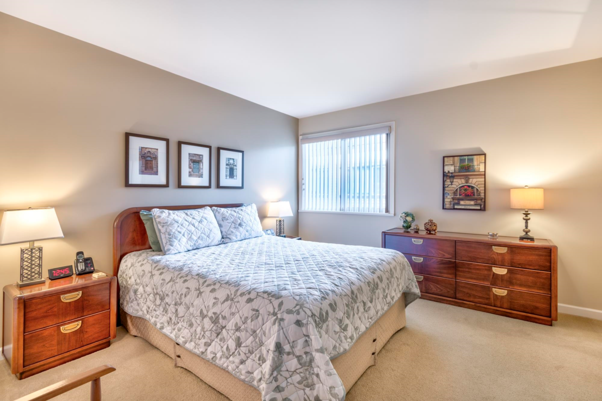 Hallway Photo of 2266 Alder Street, Vancouver, BC