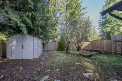 Swimming Pool Photo of 4671 197a Street, Langley, BC