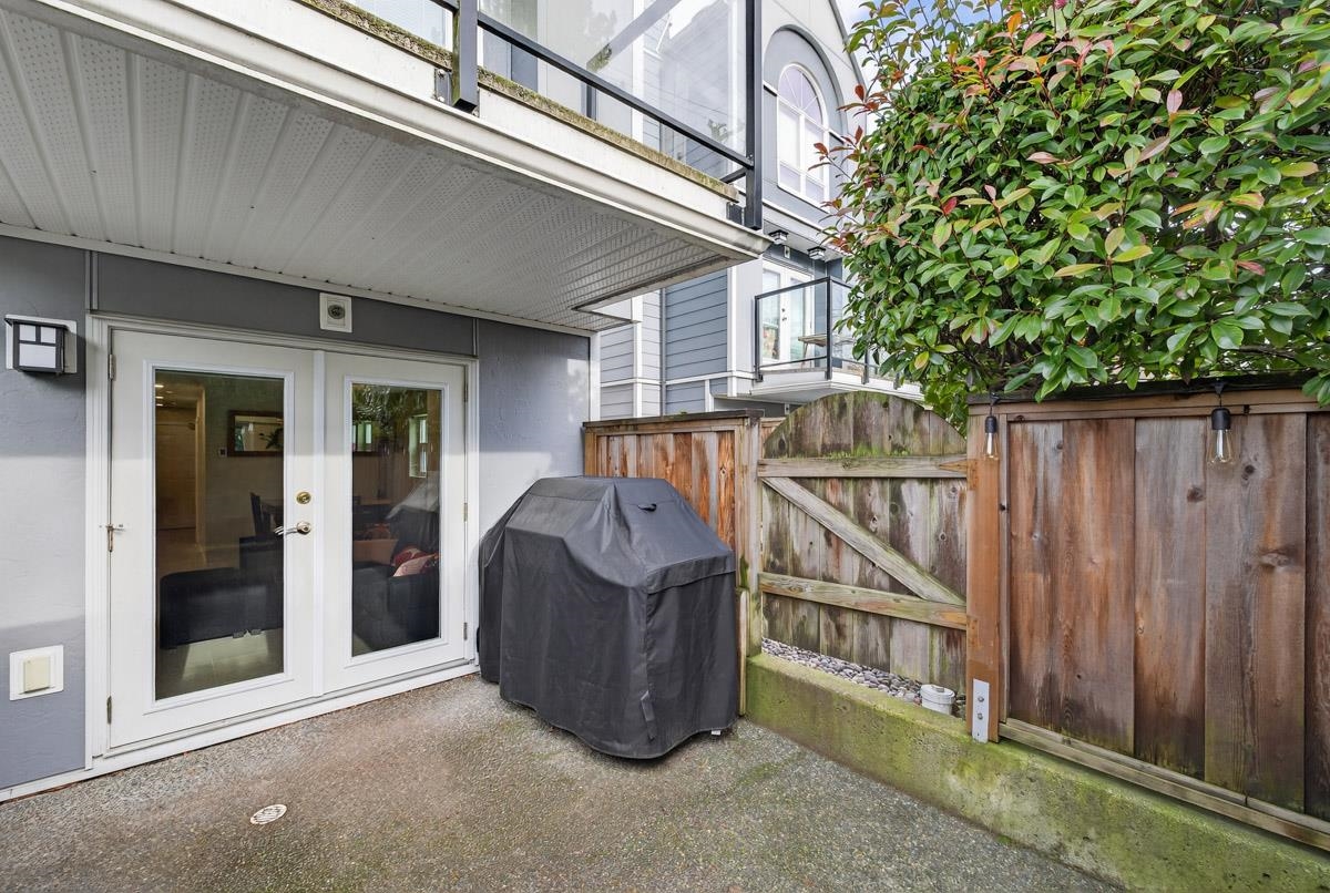 Basement Recreation Room Photo of 104 828 W 14th Avenue, Vancouver, BC