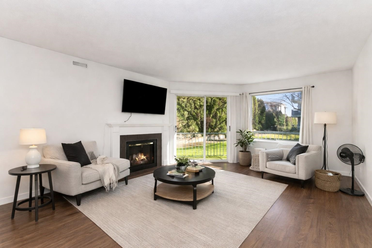 Breakfast Nook Photo of 119 1755 Salton Road, Abbotsford, BC