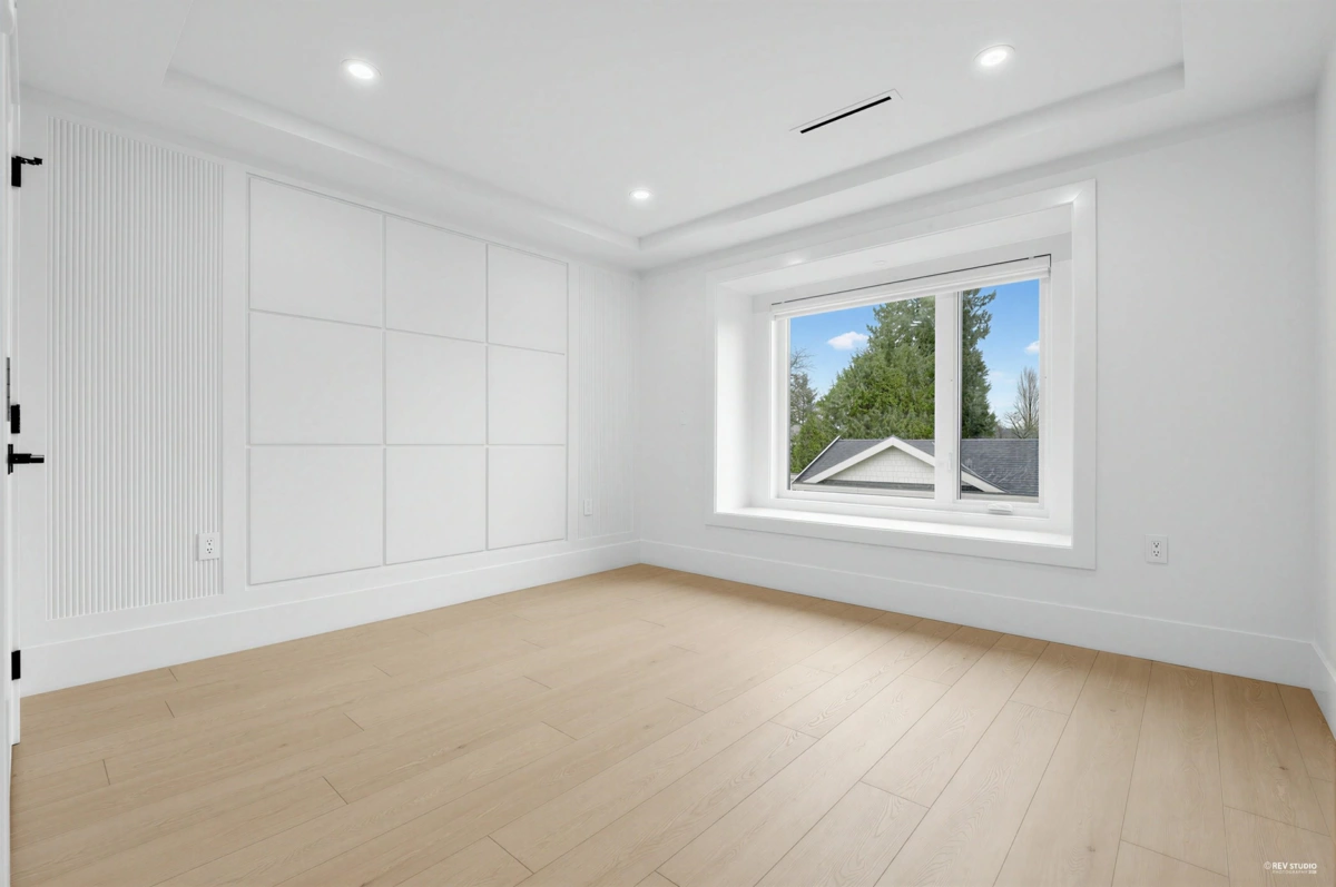 Entry Foyer Photo of 5184 57th Street, Delta, BC