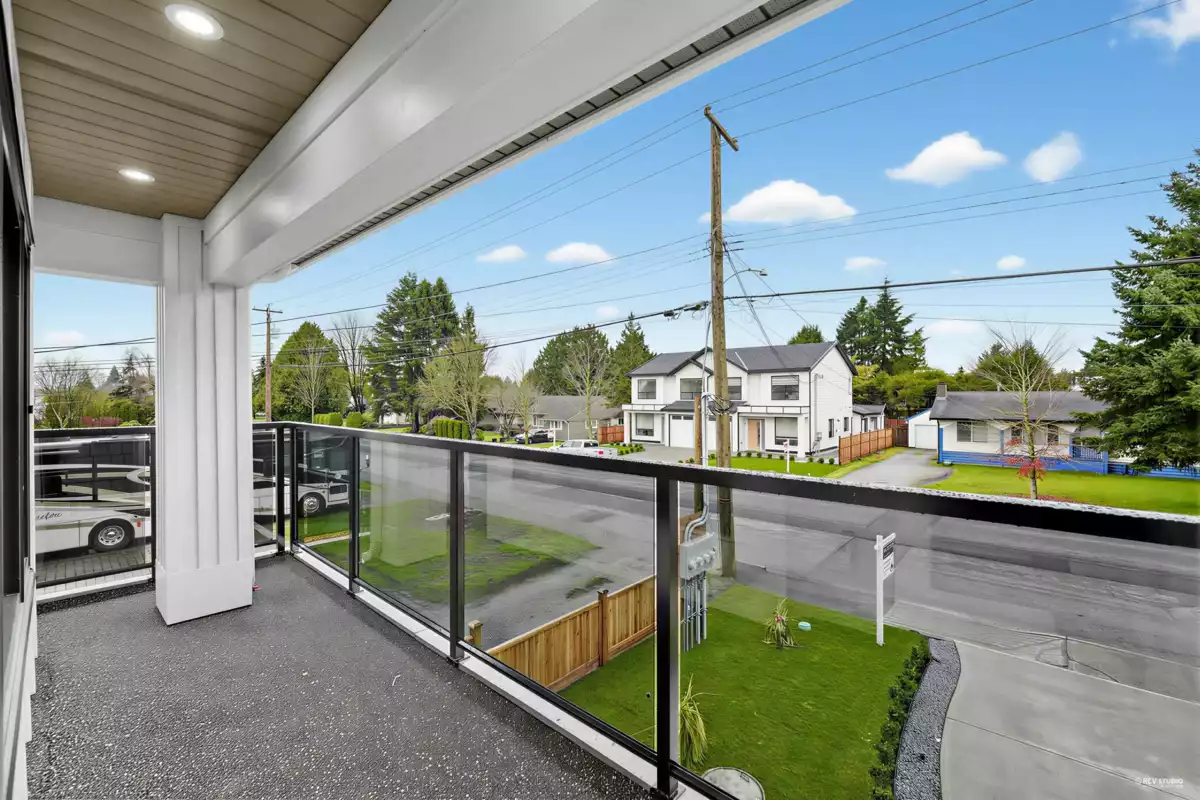 Hot Tub / Spa Photo of 5184 57th Street, Delta, BC