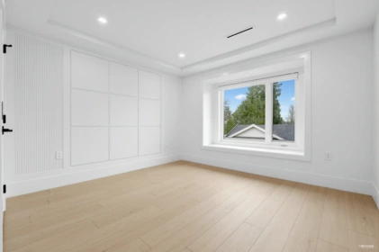 Entry Foyer Photo of 5184 57th Street, Delta, BC