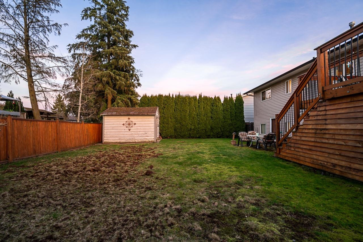 Backyard Photo of 26877 33 Avenue, Langley, BC