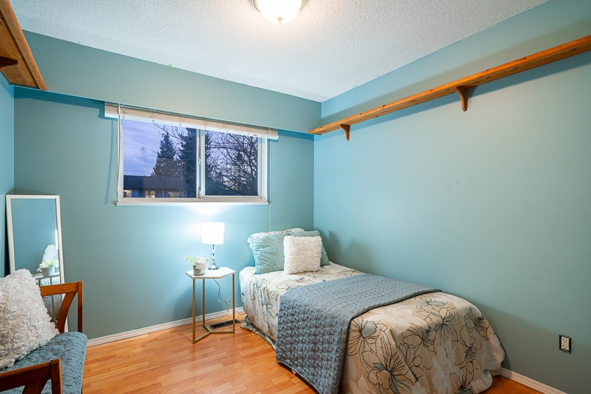 Bedroom 4 Photo of 26877 33 Avenue, Langley, BC