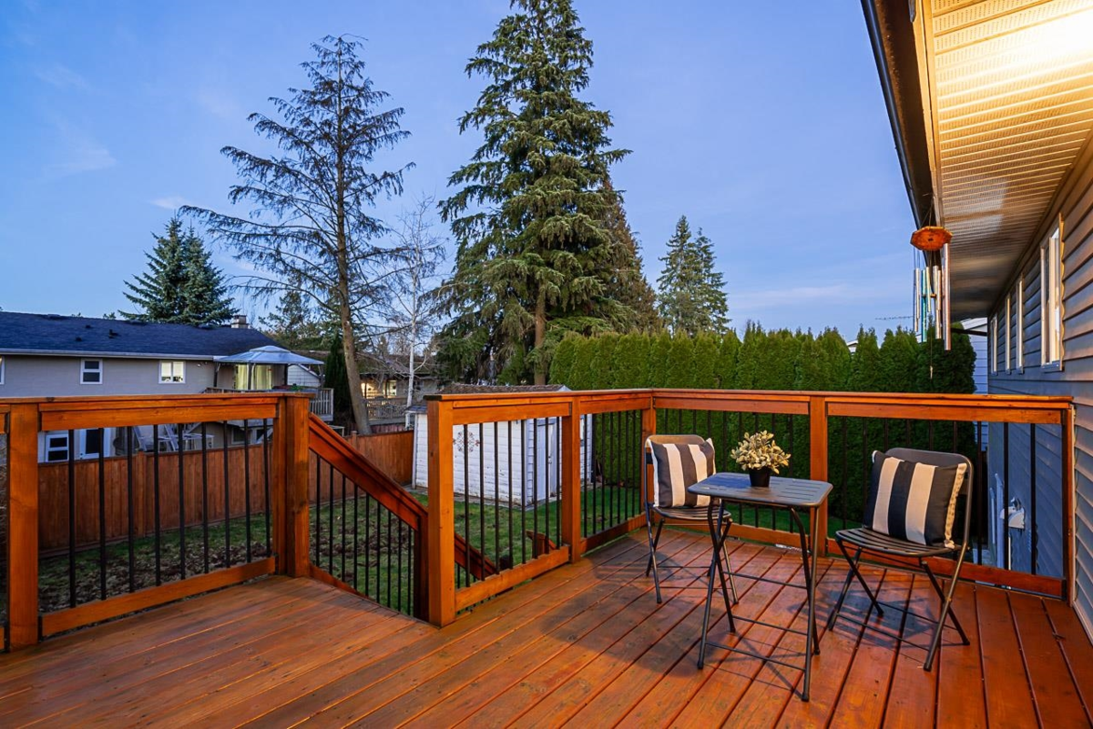 Outdoor Patio Photo of 26877 33 Avenue, Langley, BC