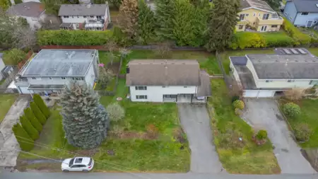Front Yard Photo of 1752 55 Street, Tsawwassen, BC