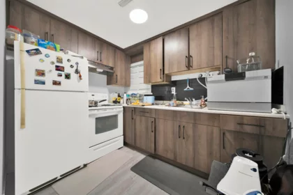 Laundry Room Photo of 1752 55 Street, Tsawwassen, BC