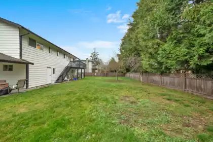 Neighborhood Park Photo Near 1752 55 Street, Tsawwassen, BC