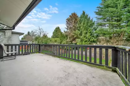Swimming Pool Photo of 1752 55 Street, Tsawwassen, BC