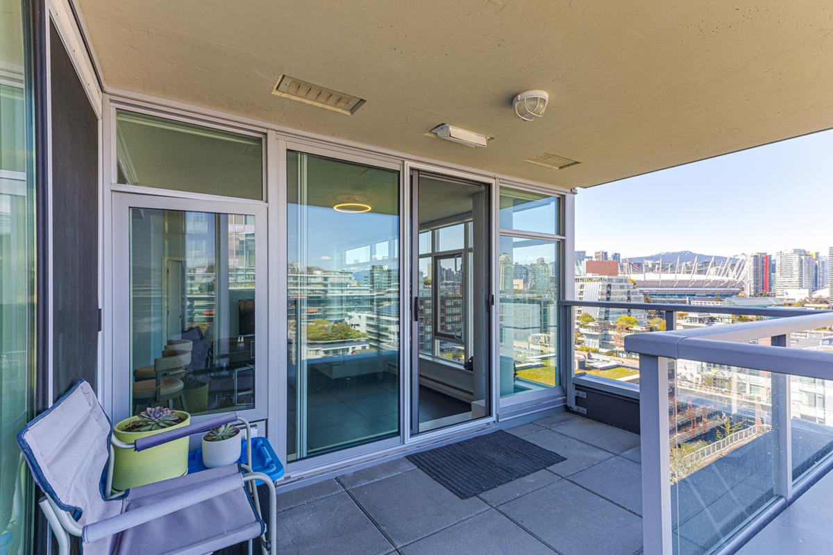 Bedroom 4 Photo of 1404 138 W 1st Avenue, Vancouver, BC
