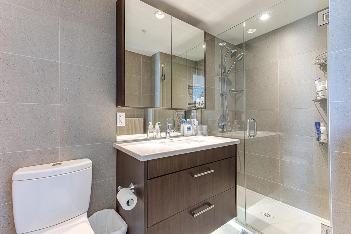 Primary Bedroom Photo of 1404 138 W 1st Avenue, Vancouver, BC