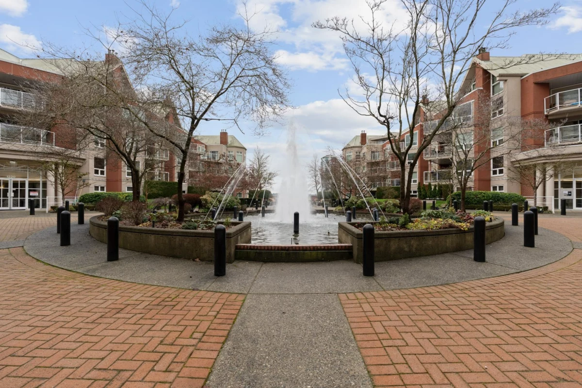 Backyard Photo of 107B 1210 Quayside Drive, New Westminster, BC