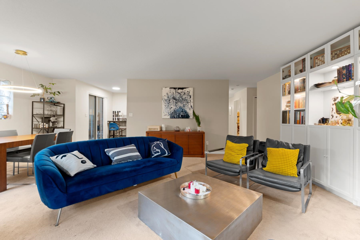 Family Room Photo of 107B 1210 Quayside Drive, New Westminster, BC