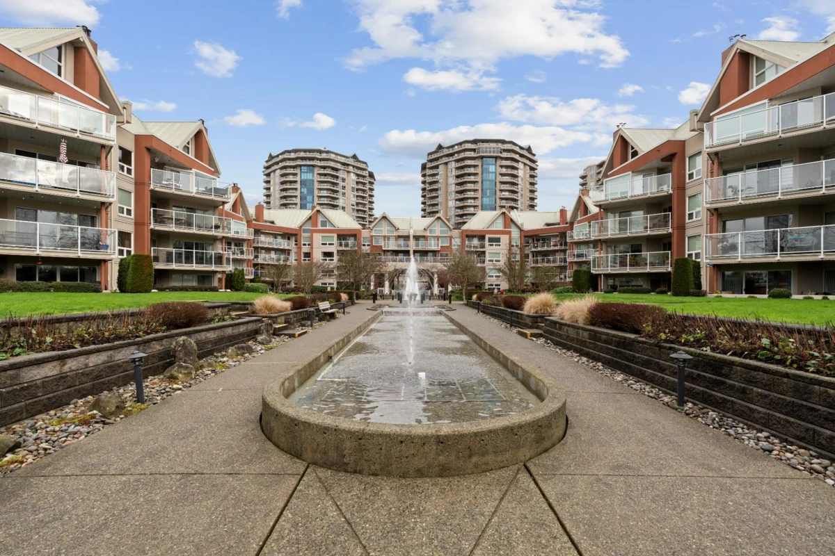 Front Yard Photo of 107B 1210 Quayside Drive, New Westminster, BC