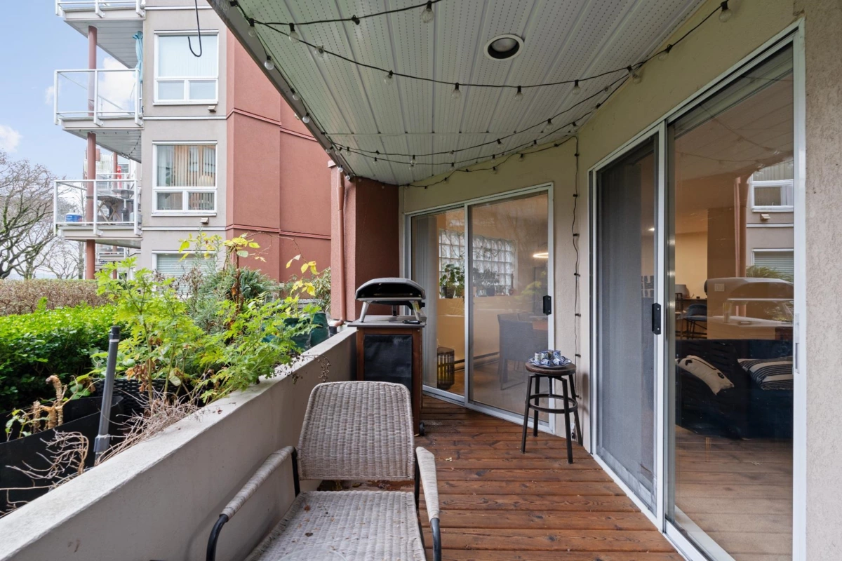 Hallway Photo of 107B 1210 Quayside Drive, New Westminster, BC
