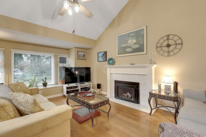 885 164 Street, Surrey, BC, Surrey — Single Family Residence for sale
