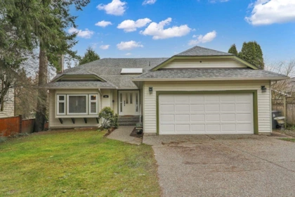 885 164 Street, Surrey, BC, Surrey — Single Family Residence for sale